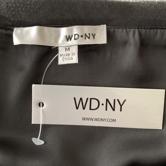 WD.NY women’s Sequin Top. - Picture 6 of 8